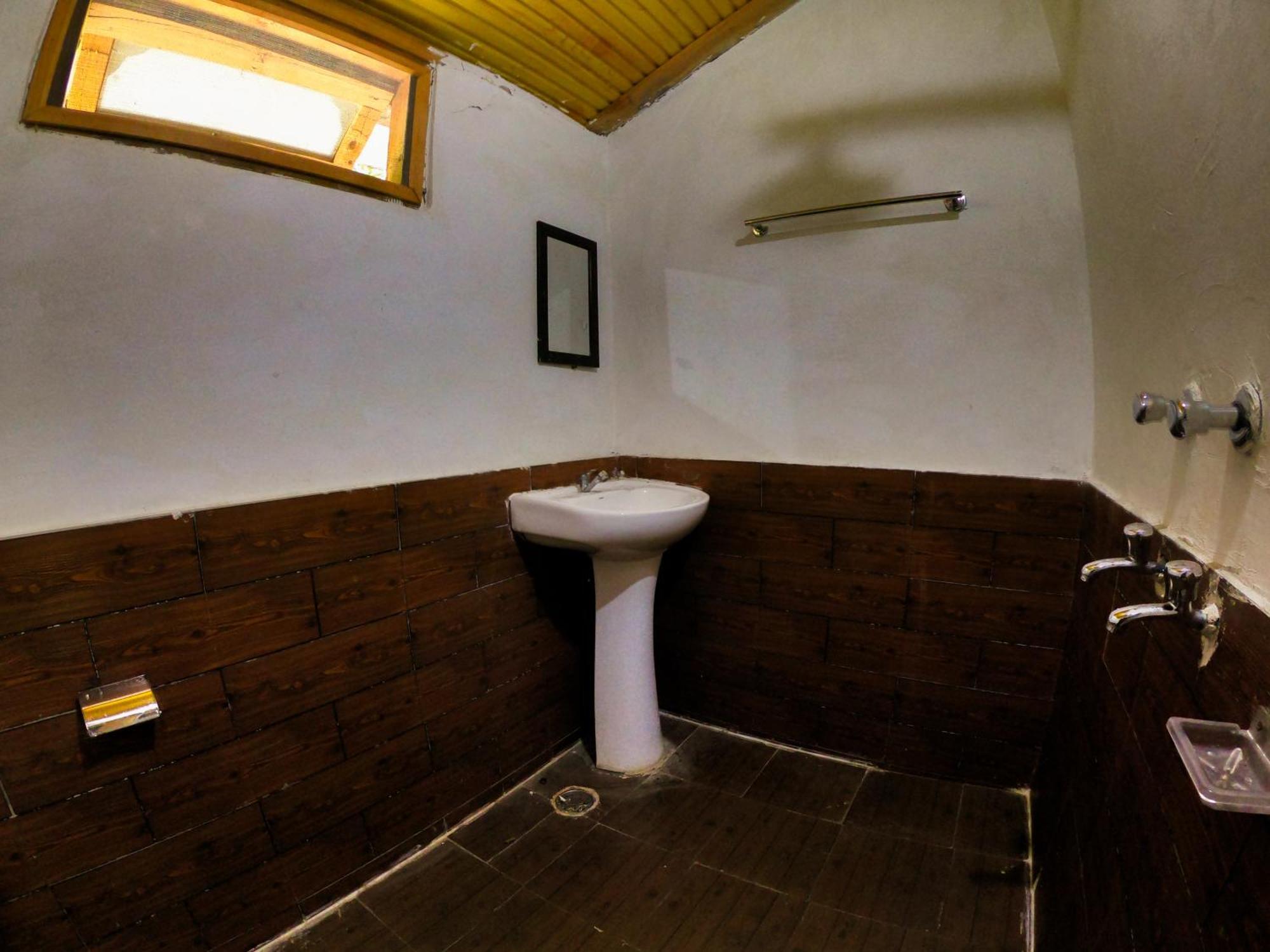 Tirthan Ecostay Gushaini Exterior foto